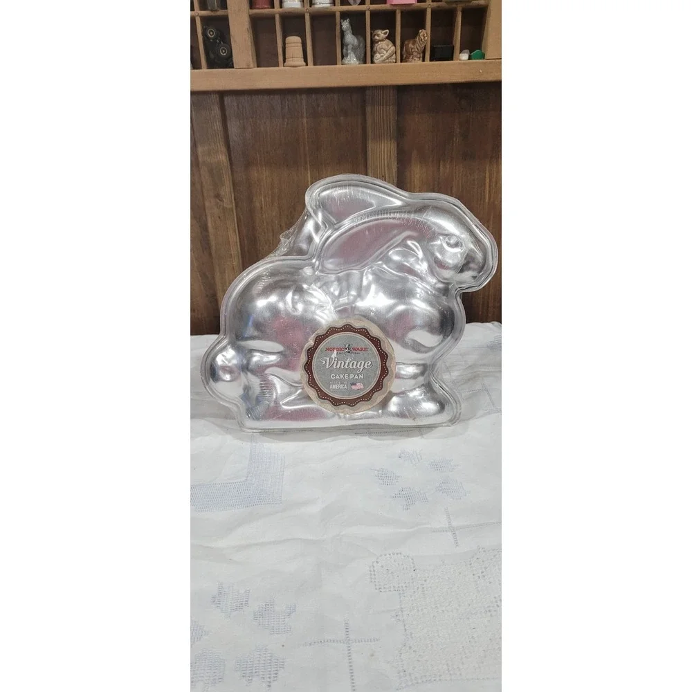 Nordic Ware bunny rabbit